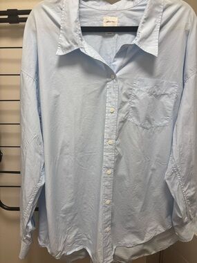 Aritzia Wilfred Free Relaxed Poplin Shirt